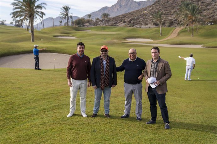 Salida Pro-Am en el campo de golf Aguilón, en Pulpí (Almería)