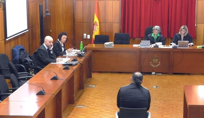 El acusado declara ante la jueza