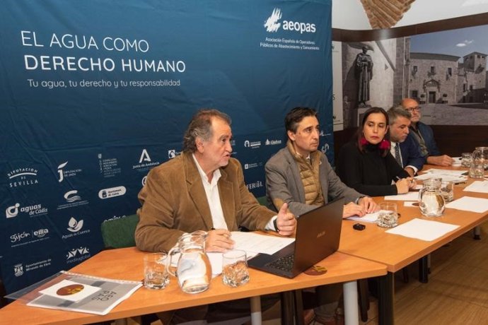 La Asociación Española de Operadores Públicos de Abastecimiento y Saneamiento celebra en Cáceres su asamblea general