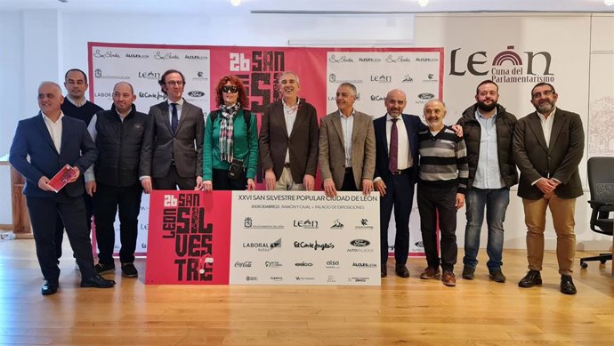 Presentación de la San Silvestre Popular Ciudad de León, que llega a su 26 edición y se prevé que cuente con más de 7.000 participantes.