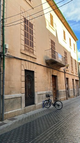 Antigua sede de Sa Nostra en Sa Pobla