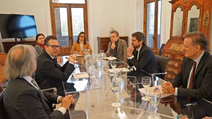 Los ministros de Cultura de España y Colombia, Ernest Urtasun y Juan David Correa, se reúnen en Madrid
