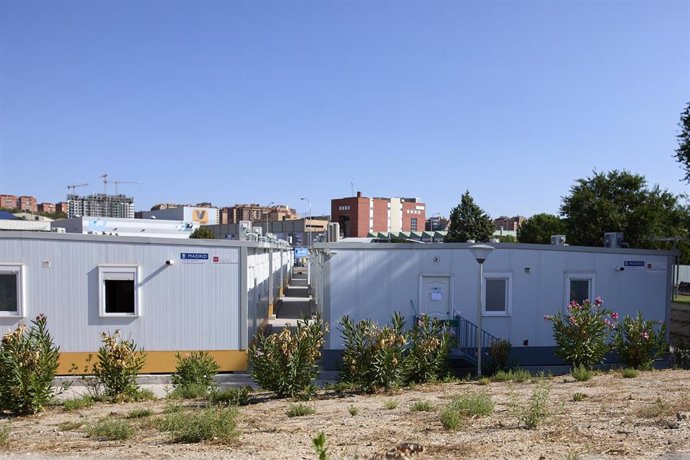 Archivo - Vista general del centro de acogida temporal de emergencia de Vallecas, Las Caracolas 