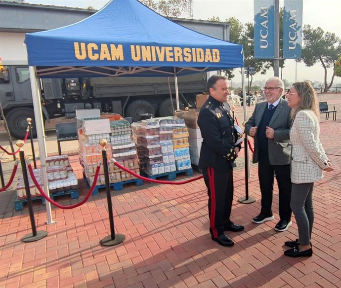 UCAM Cartagena participa en la Tonelada Solidaria con 1500 kilos de alimentos