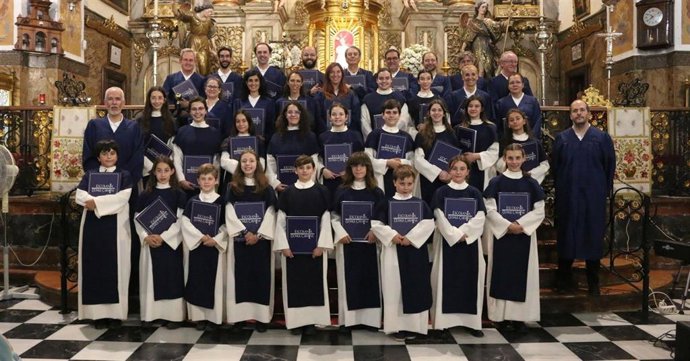 Integrantes de la Escolanía Domus Carmina.