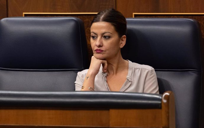 La ministra de Juventud e Infancia, Sira Rego, durante una sesión plenaria, en el Congreso de los Diputados, a 12 de diciembre de 2023, en Madrid (España).