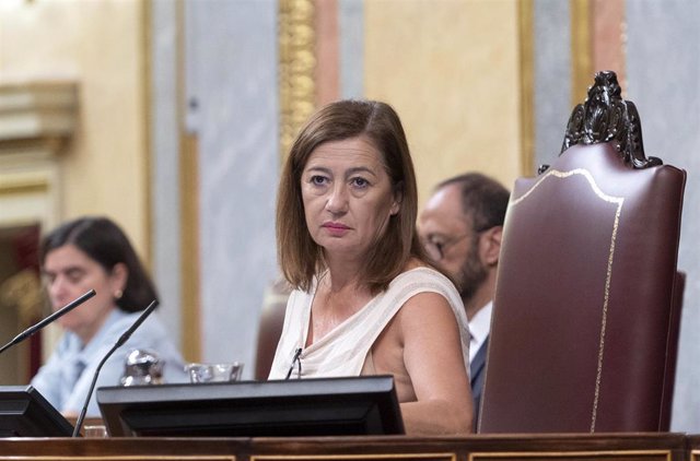 Archivo - La presidenta del Congreso, Francina Armengol, en una sesión plenaria 