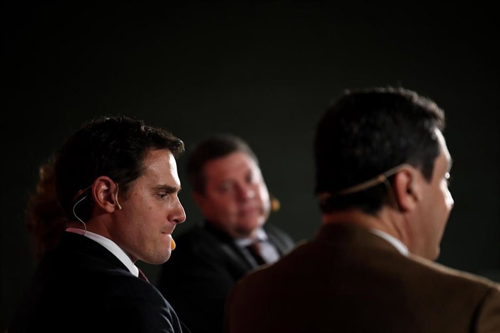 Archivo - El director del Instituto de Liderazgo y expresidente de Ciudadanos, Albert Rivera, participa en un debate de liderazgo autonómico, en la inauguración del Instituto de Liderazgo Cardenal Cisneros, en el Colegio Oficial de Arquitectos de Madrid