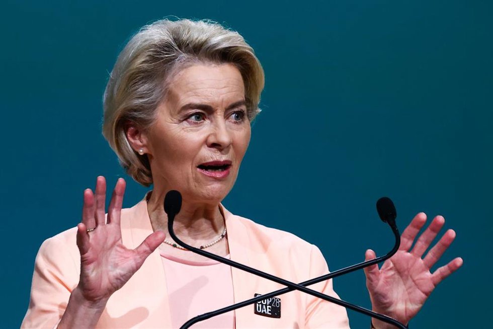 La presidenta de la Comisión Europea, Ursula von der Leyen, durante la COP28 en Emiratos Árabes Unidos (EAU)