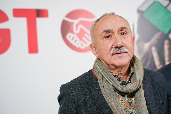 El secretario general de UGT, Pepe Álvarez, durante la primera Conferencia Organizativa de UGT, en el Palacio de Congresos Europa, a 27 de noviembre de 2023, en Vitoria-Gasteiz, Álava, País Vasco (España). 