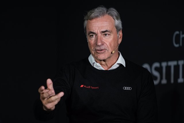 El piloto español Carlos Sainz, en la presentación de Audi para el Dakar 2024.