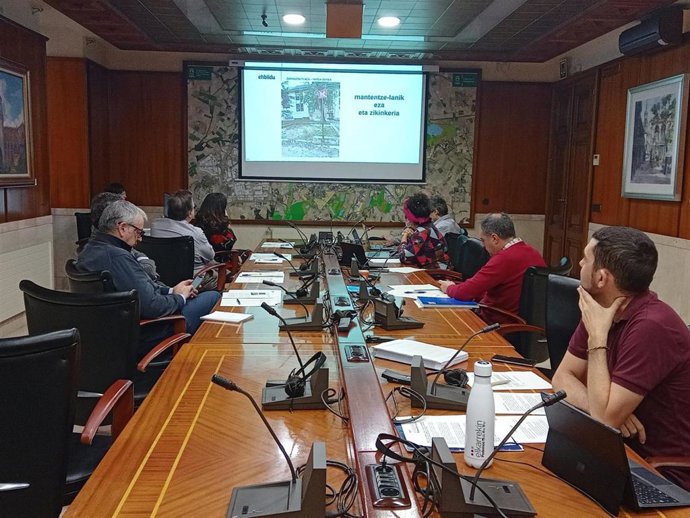 Comisión de Espacio Público, Barrios, Movilidad y Tráfico en el Ayuntamiento de Vitoria-Gasteiz