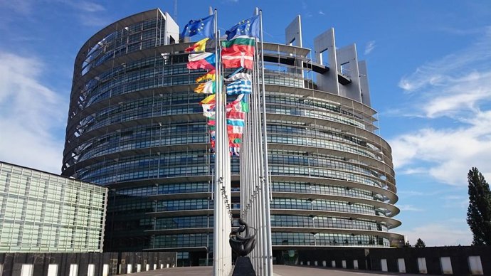 Archivo - Imagen de archivo de la sede del Parlamento Europeo.