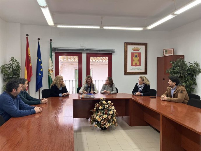 Foto Con Alcaldesa Y Equipo De Gobierno Valle De Abdalajís