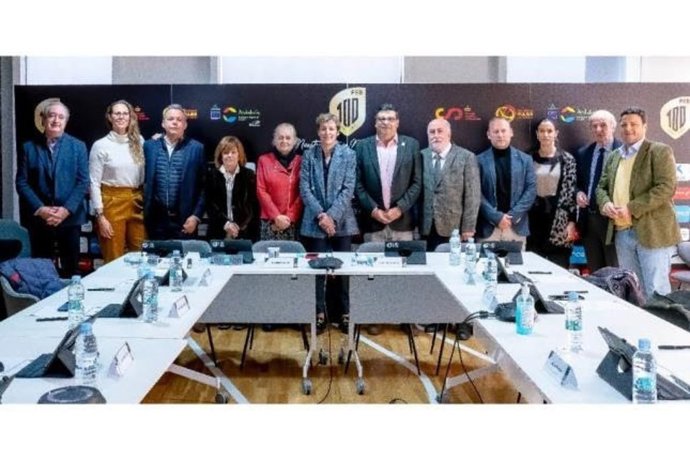 Elisa Aguilar preside las Comisiones Ejecutiva, Delegada y de Presidentes Autonómicos de la FEB de cierre del año 2023