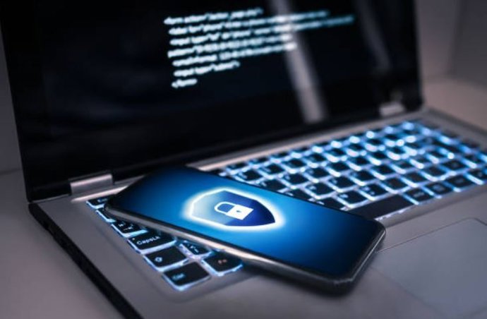 Equifax y la Asnef firman un acuerdo para combatir el fraude financiero en España.