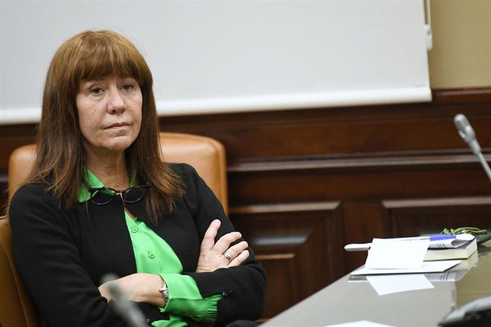 La  nueva presidenta de la comisión de Seguridad Vial, Marta Madrenas, de Junts, el día de su elección