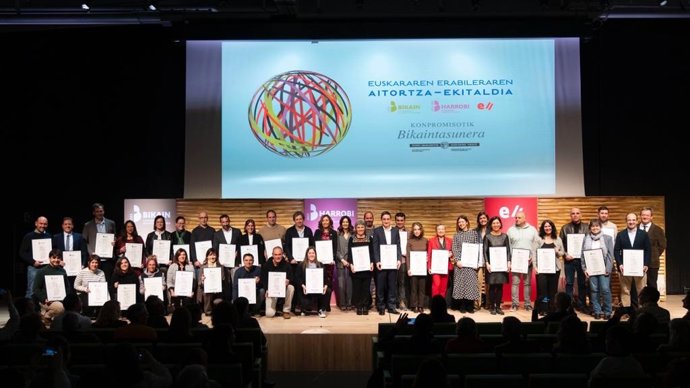 Acto del Gobierno Vasco en el Palacio Euskalduna de Bilbao de reconocimiento del uso del euskera