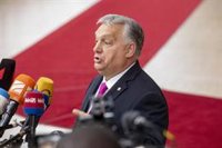 Orbán insiste en el bloqueo a abrir negociaciones con Ucrania para su adhesión a la UE por falta de reformas