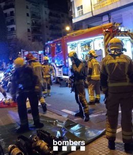 Incendio en un piso en un edificio en la calle Wad Ras de Reus Reus (Tarragona)