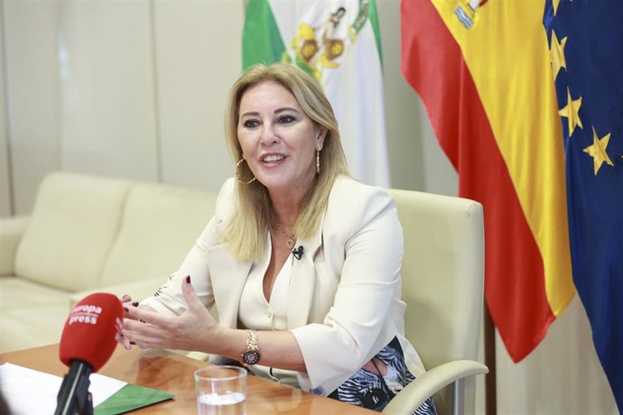 Archivo - La consejera de Economía y Hacienda de la Junta de Andalucía, Carolina España. Imagen de archivo.