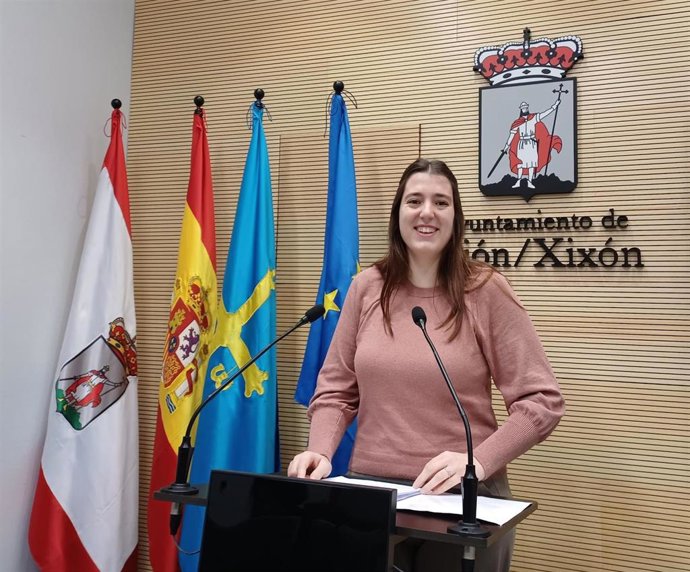 Rueda de prensa de la portavoz de Podemos en el Ayuntamiento de Gijón, Olaya Suárez.
