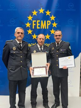 Premian un proyecto de investigación del equipo de agentes tutores de la Policía Local de Málaga