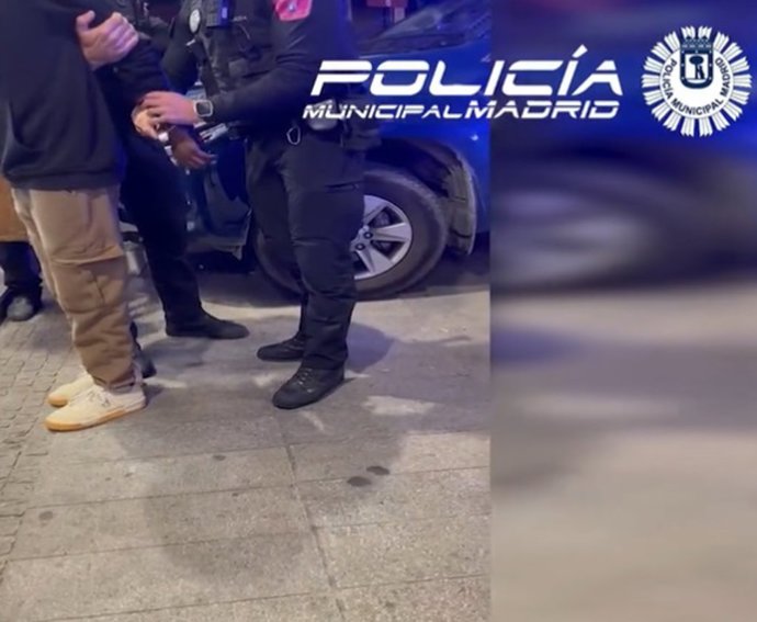 Recurso de detención por parte de la Policía Municipal de Madrid.