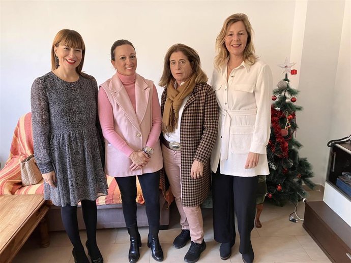 Foto1 Visita A Piso De Nuevo Futuro