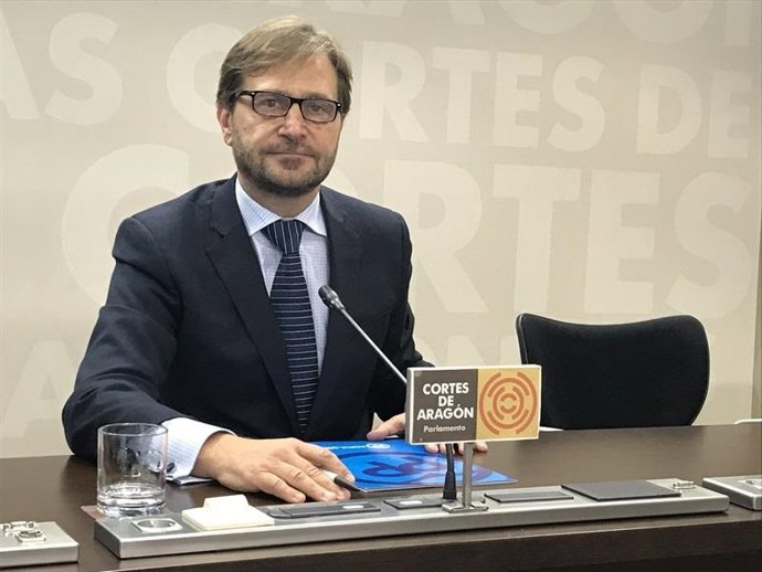 Archivo - El diputado del PP en las Cortes de Aragón, Fernando Ledesma.