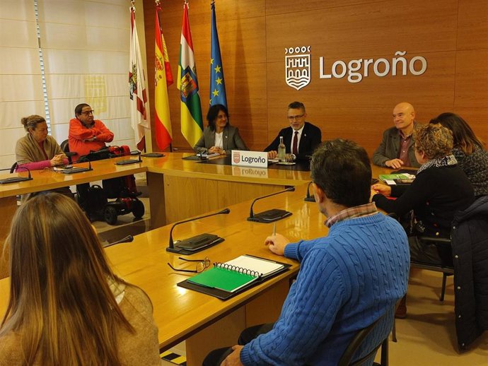 Escobar destaca la oportunidad de la próxima aprobación del Plan General para hacer "una ciudad más accesible"