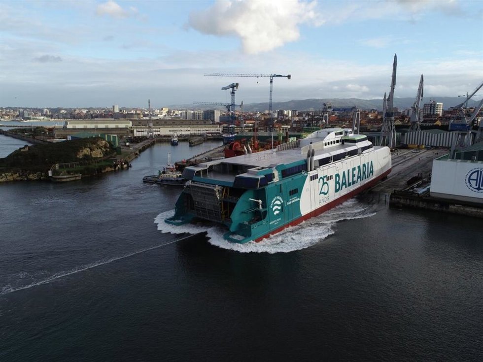 Baleria bota su segundo 'fast ferry' propulsado a gas