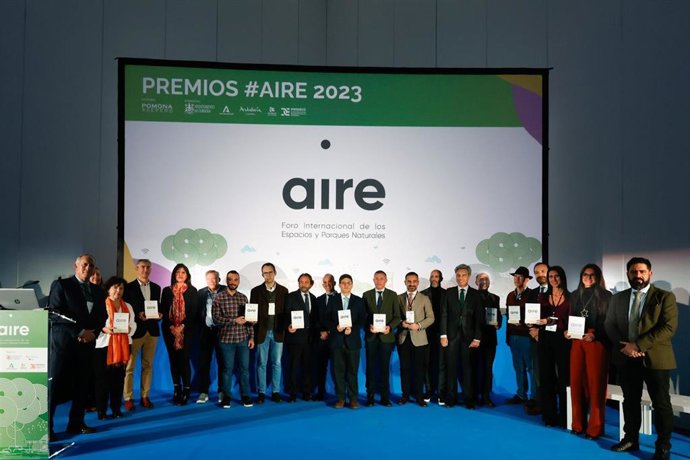 Foto de familia de los Premios AIRE2023.