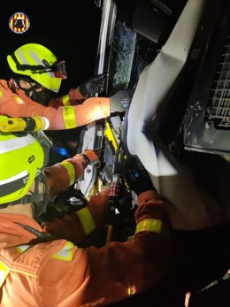 Bomberos intervienen en accidente en Paterna