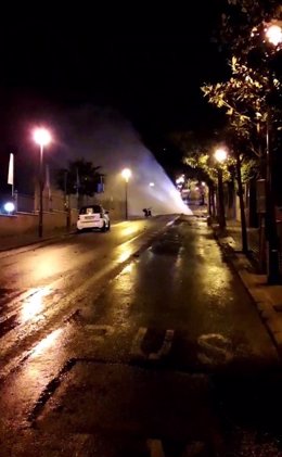 Fuga de agua en la calle Iradier de Barcelona