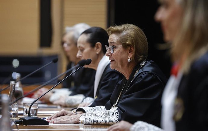 Archivo - Teresa Gisbert y Pilar de la Oliva en imagen de archivo