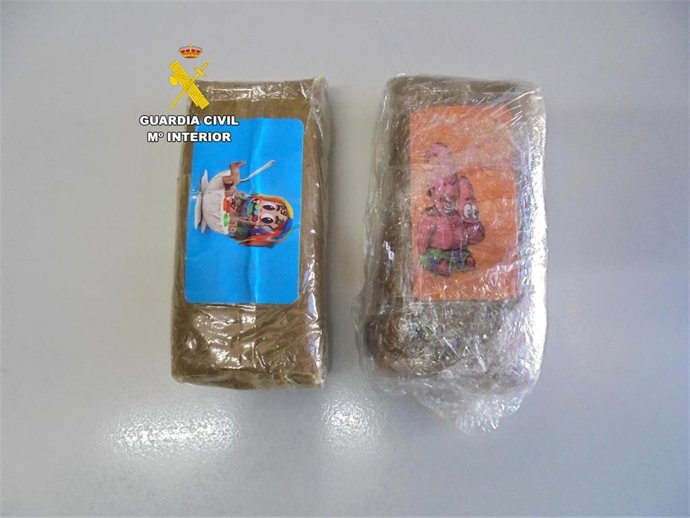 Investigado tras ser detenido en Puente Almuhey (León) con 200 gramos de hachís.