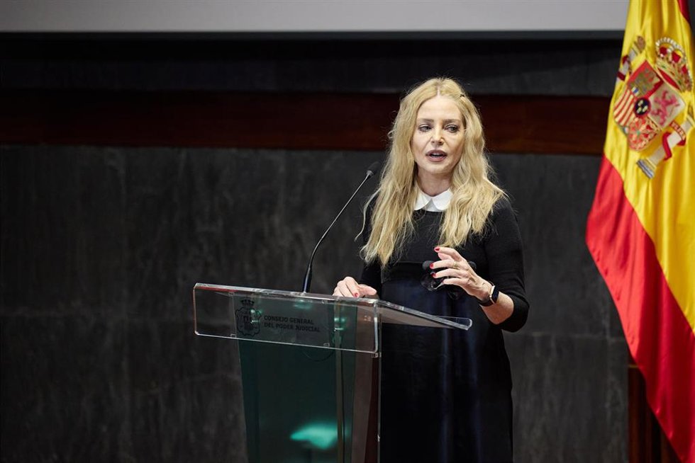 La presidenta del Observatorio contra la Violencia Doméstica y de Género y vocal del CGPJ, Ángeles Carmona, interviene durante le acto de entrega del XVIII premio de reconocimiento a la labor más destacada en la erradicación de la violencia de género 20