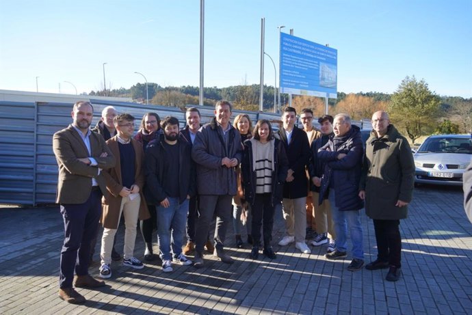 El candidato socialista a la Presidencia de la Xunta, José Ramón Gómez Besteiro, en un acto sobre vivienda en Santiago