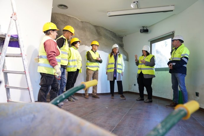 Operarios del PFEA en Armuña de Almanzora (Almería)