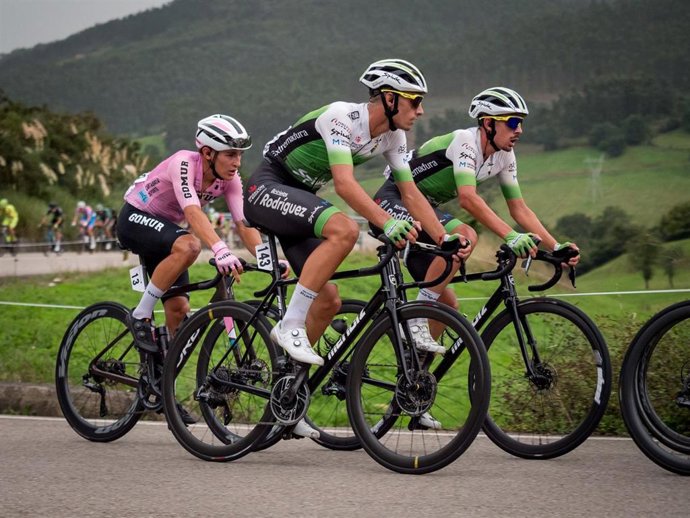 Ciclistas del Bicicletas Rodríguez.
