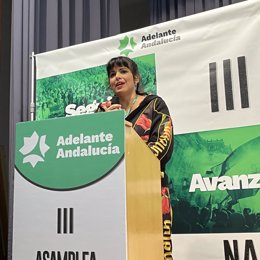 La coordinadora de Adelante Andalucía, Teresa Rodríguez, este sábado en Sevilla durante la III Asamblea de este partido.