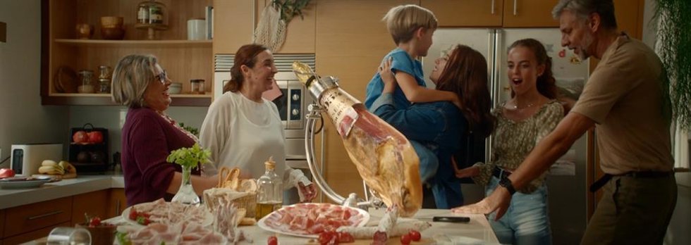 Imagen de la campaña audiovisual 'Uno más de la familia'