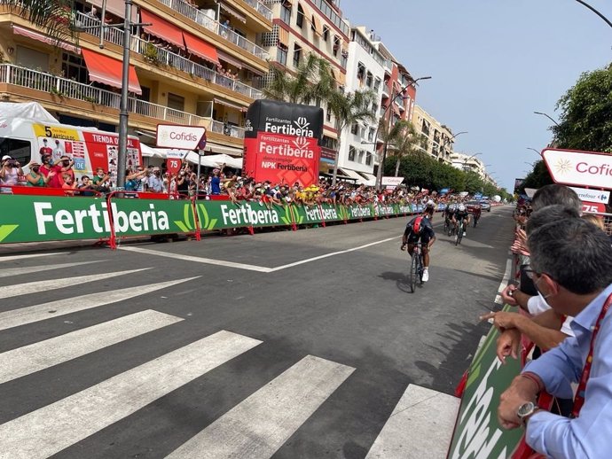 Una de las etapas de Vuelta a España a su paso por la provincia en una imagen de archivo