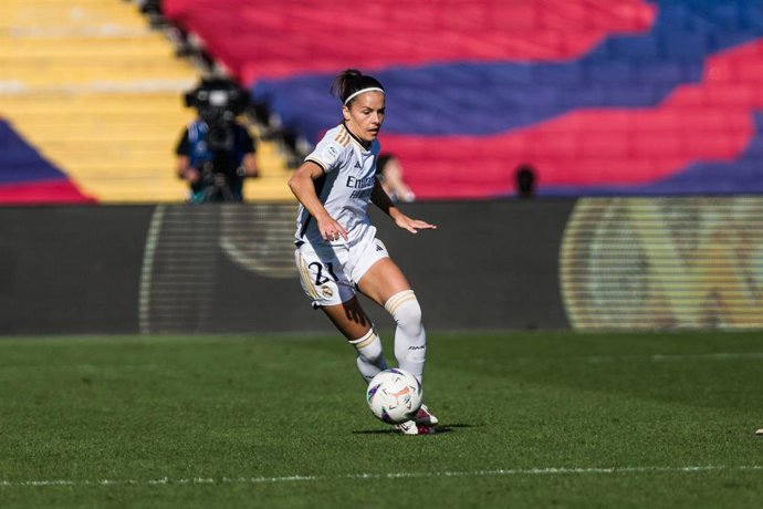 Claudia Zornoza of Real Madrid Femenino in action during the Spanish league, Liga F, football match played between Fc Barcelona and Real Madrid at Estadi Olimpic on November 19, 2023 in Barcelona, Spain.