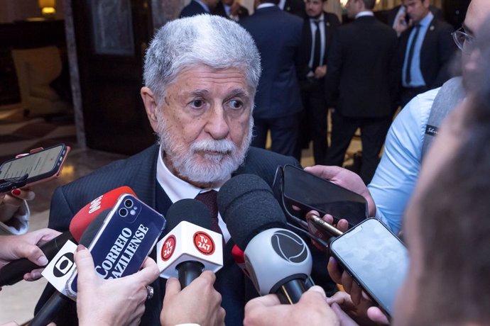 Archivo - September 20, 2023, New York, United States, USA: The international advisor for International Affairs of the Brazilian government, Celso Amorim meets journalists at a Hotel on Manhattan Island in New York City in the United States this Wednesd