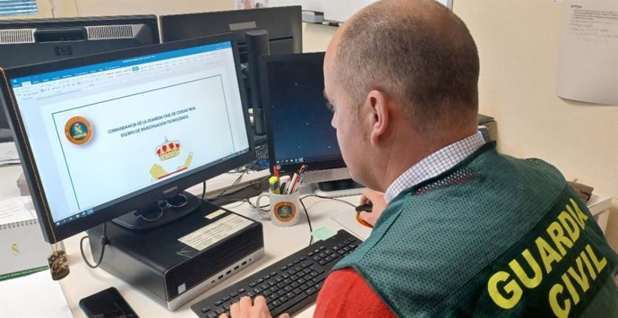 Remitiendo Nota De Prensa