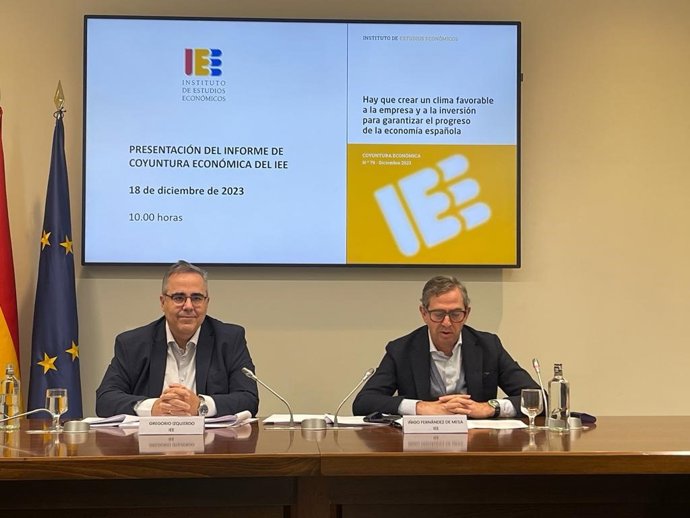 Presentación del informe sobre Coyuntura Económica del IEE.