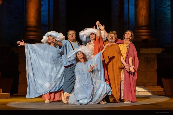 Adaptación de 'Las Nubes' de Paco Mir, que podrá verse en el Lope de Vega de Sevilla.