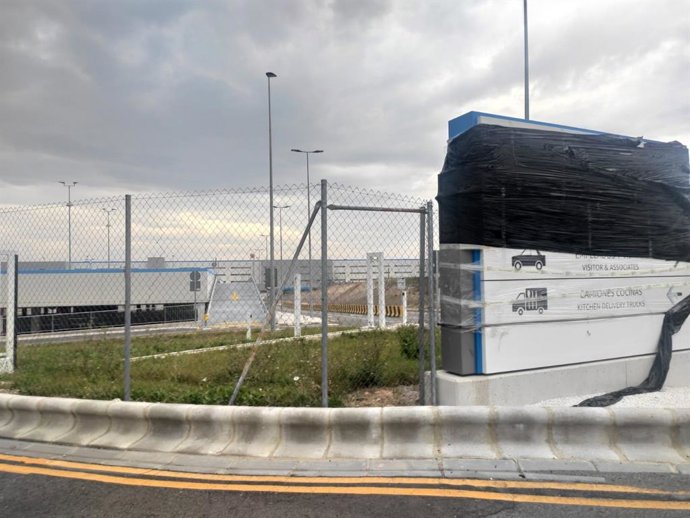Archivo - Centro logístimo de Amazon en Bobes (Siero)